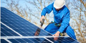 Installation Maintenance Panneaux Solaires Photovoltaïques à Saint-Clement-sur-Guye